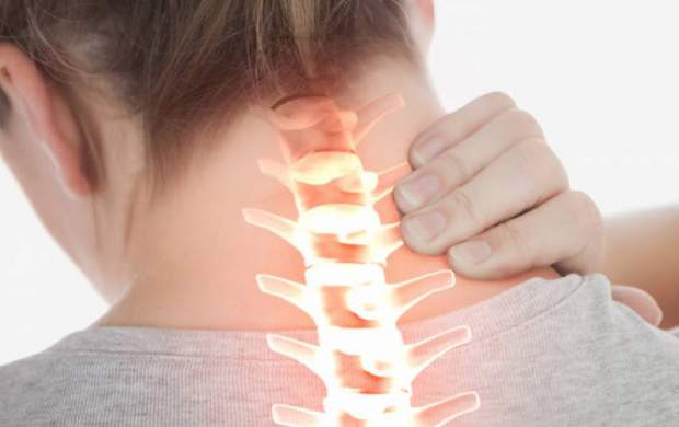شکستن قولنج گردن و عوارض آن+ راه های درمان گرفتگی گردن